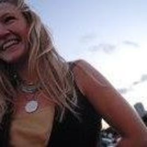 Meet your Posher, Jenny